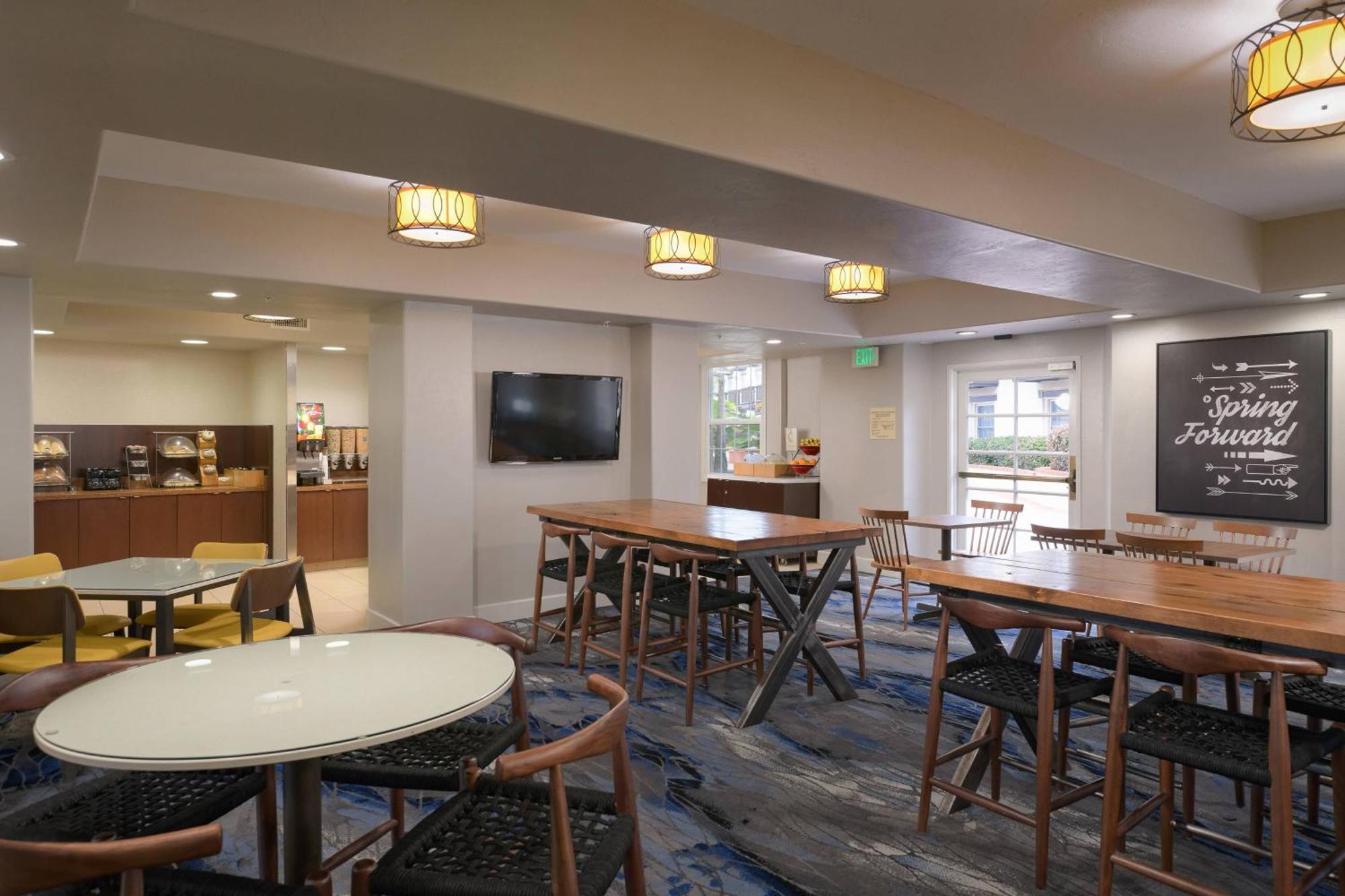 Fairfield Inn & Suites San Diego Old Town Εξωτερικό φωτογραφία